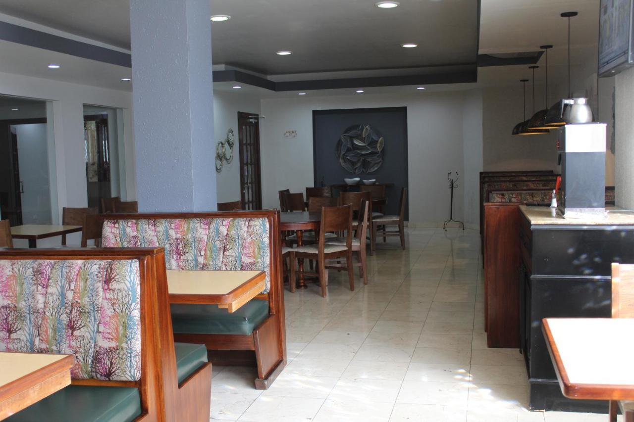 Hotel Adriana Hidalgo del Parral Zewnętrze zdjęcie